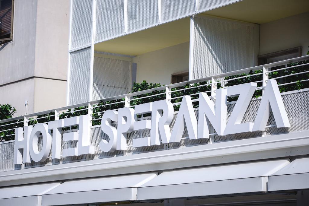 Hotel Speranza Лідо-ді-Єзоло Екстер'єр фото