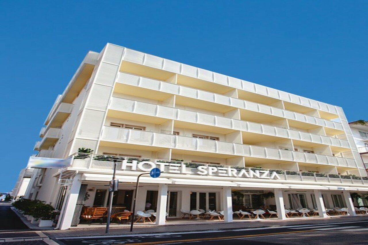 Hotel Speranza Лідо-ді-Єзоло Екстер'єр фото